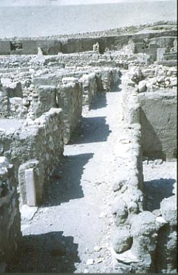 Gasse in Deir el-Medina